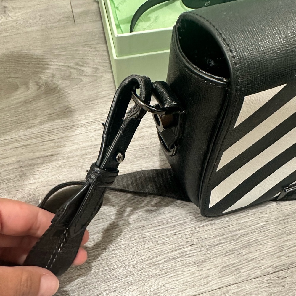 OFF WHITE Diag flap bag - Picture 6 of 16